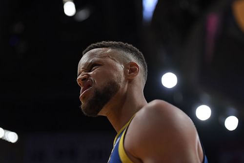 Stephen Curry's 8th career triple-double powered Golden State to a win against the Lakers on opening night