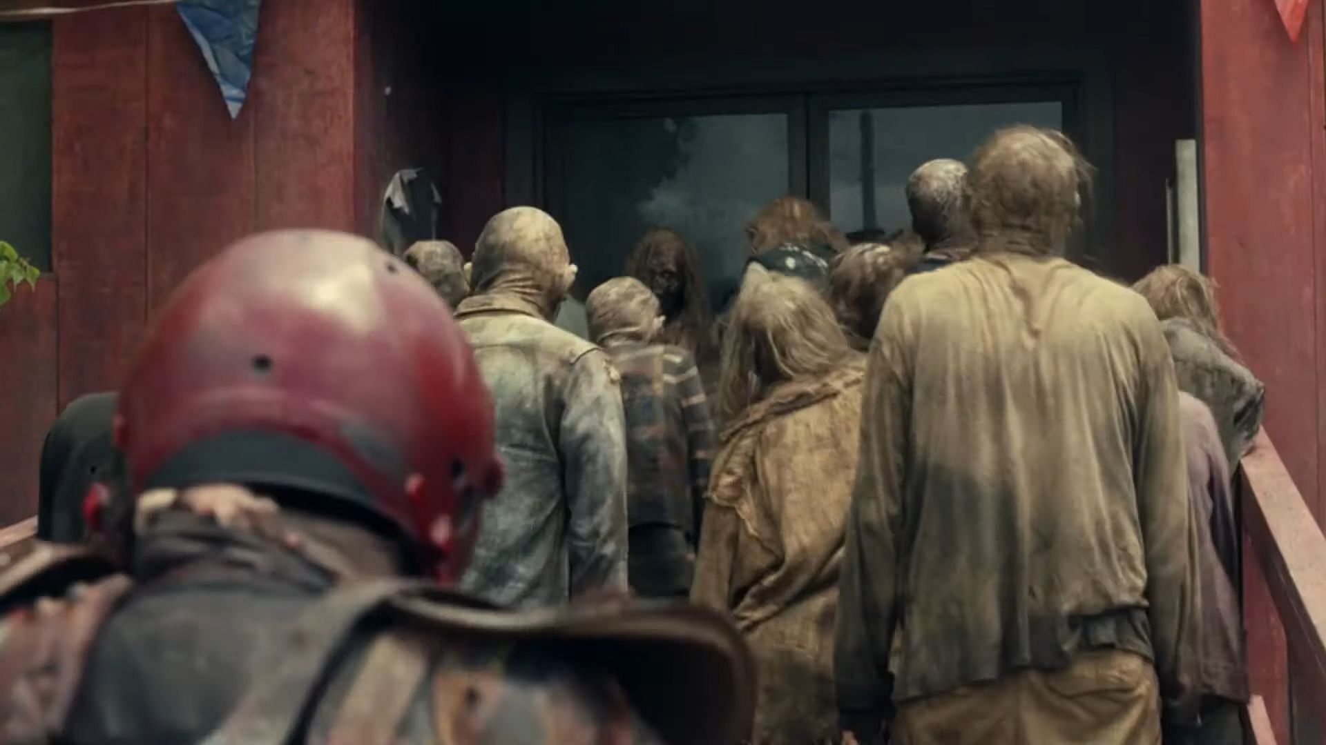 Screengrab captured from the official Fear the Walking Dead trailer (Image via AMC)