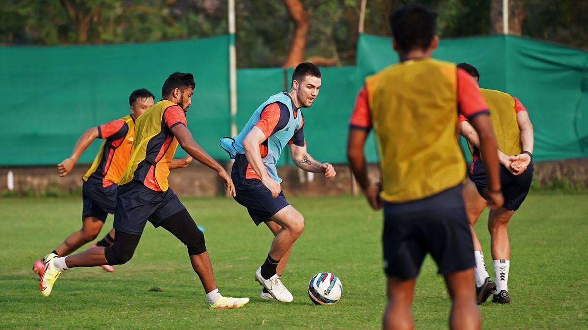 NorthEast United FC lost 4-2 to Bengaluru FC in their first match of the ISL. (Image: ISL)