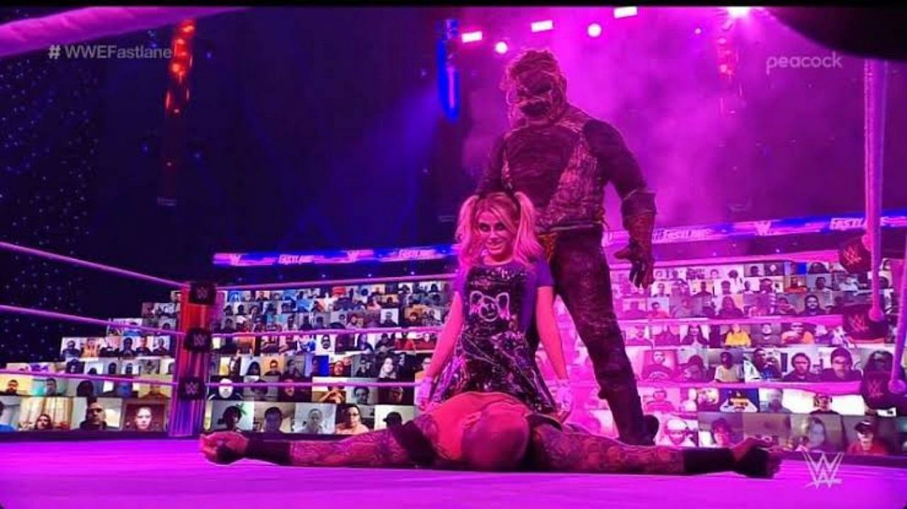 WWE Fastlane 2020 में द फीन्ड ब्रे वायट नए खतरनाक रूप में नजर आए थे