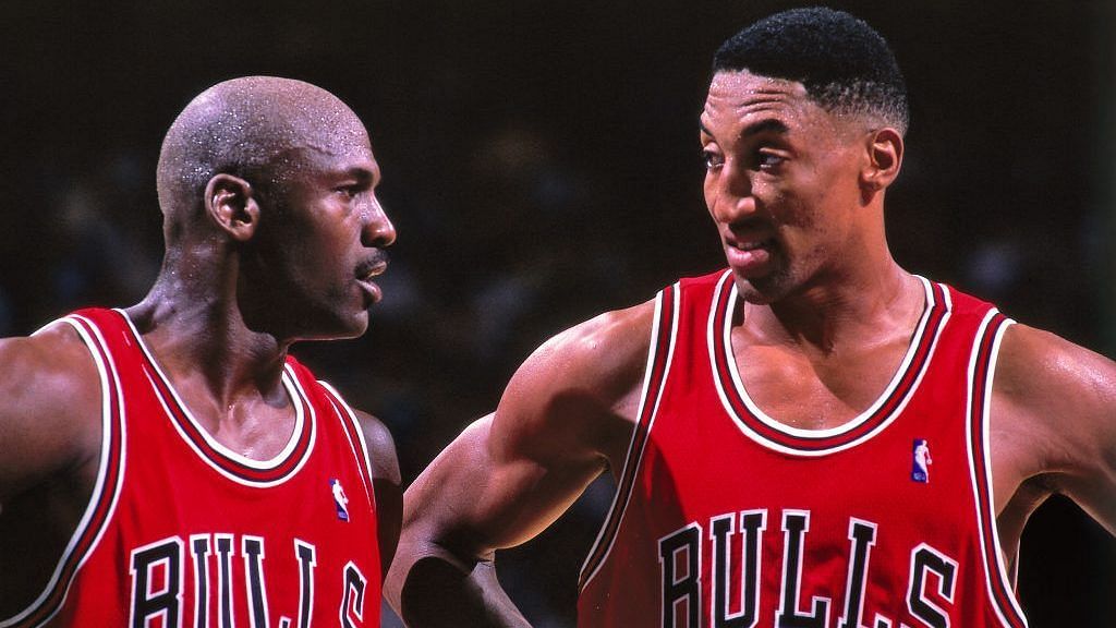 Scottie Pippen and Michael Jordan with the Chicago Bulls