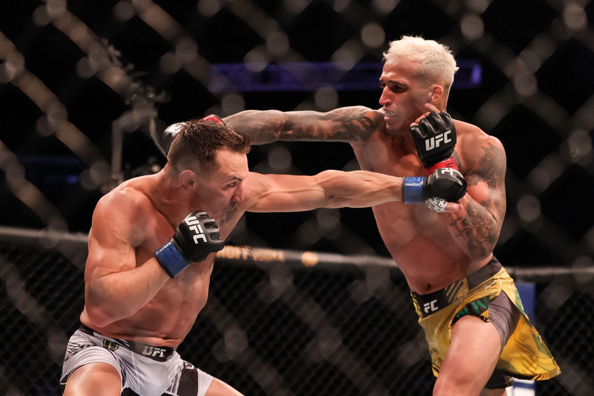 Charles Oliveira made a dramatic comeback to beat Michael Chandler at UFC 262