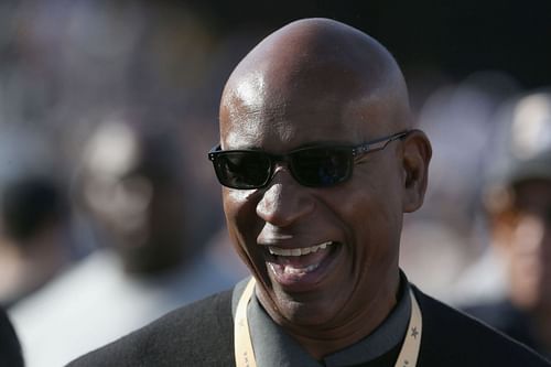 Eric Dickerson at a Arizona Cardinals v Los Angeles Rams