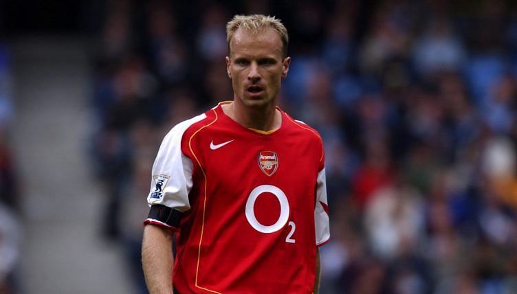 Arsenal legend Dennis Bergkamp almost signed for Chelsea (Pic Source: PlanetFootball)
