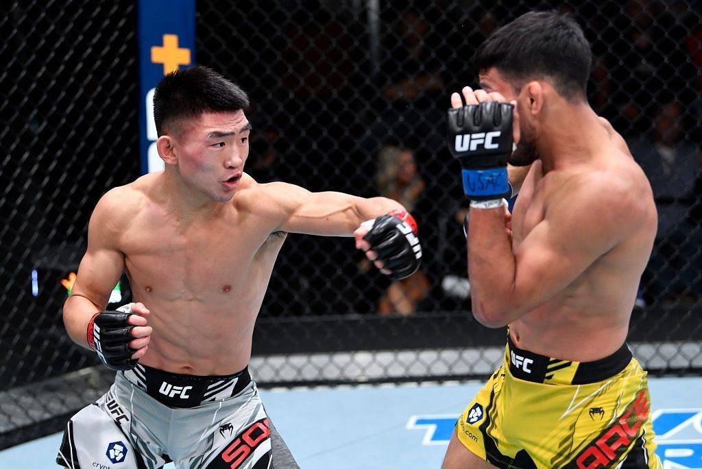 Song Yadong got firmly back on track with a violent knockout of Julio Arce
