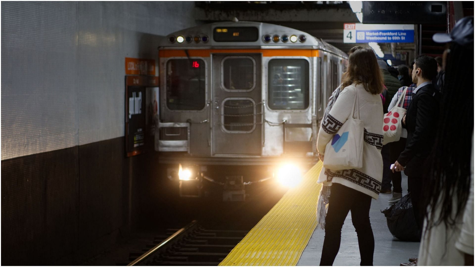 Christina was attacked on SEPTA subway by a group of girls (Image by Bastiaan Slabbers/NurPhoto via Getty Images)