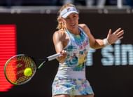 Ekaterina Alexandrova in action at the bett1open