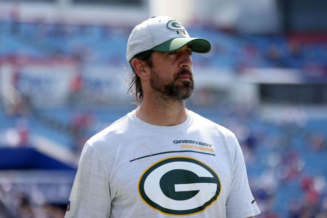 Did Aaron Rodgers receive homeopathic treatment for COVID-19?