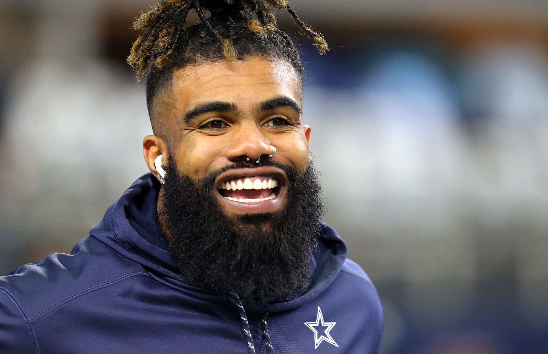 Dallas Cowboys running back Ezekiel Elliot