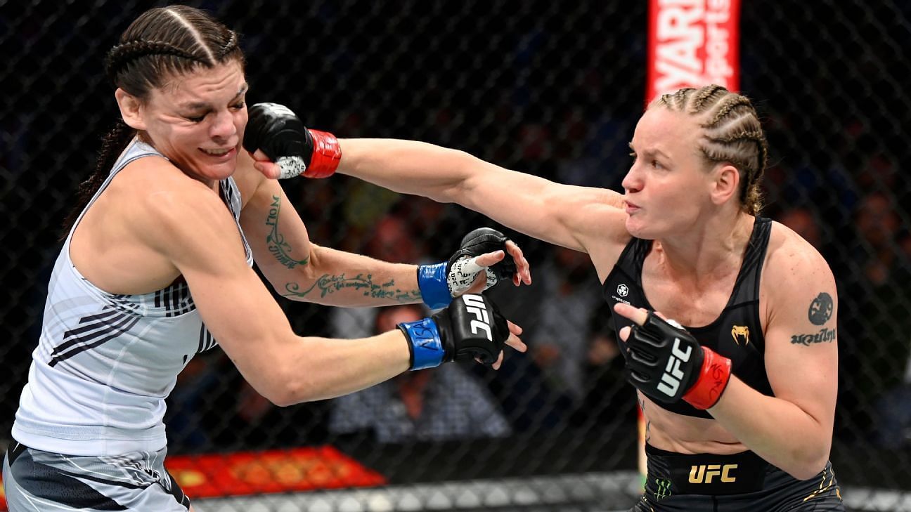 Lauren Murphy faced Valentina Shevchenko at UFC 266