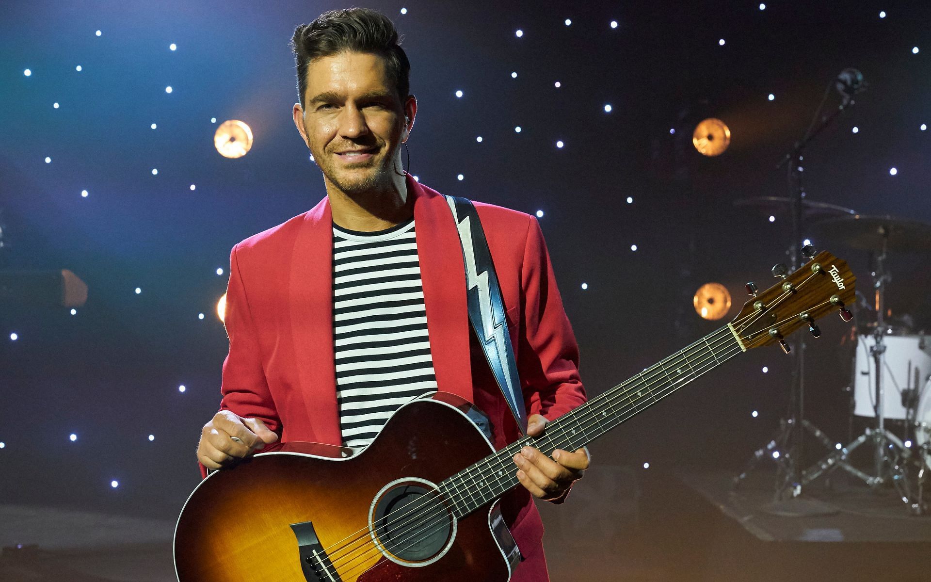 Andy Grammer appears on &#039;The Bachelorette&#039; episode 4 (Image via Craig Sjodin/ ABC)