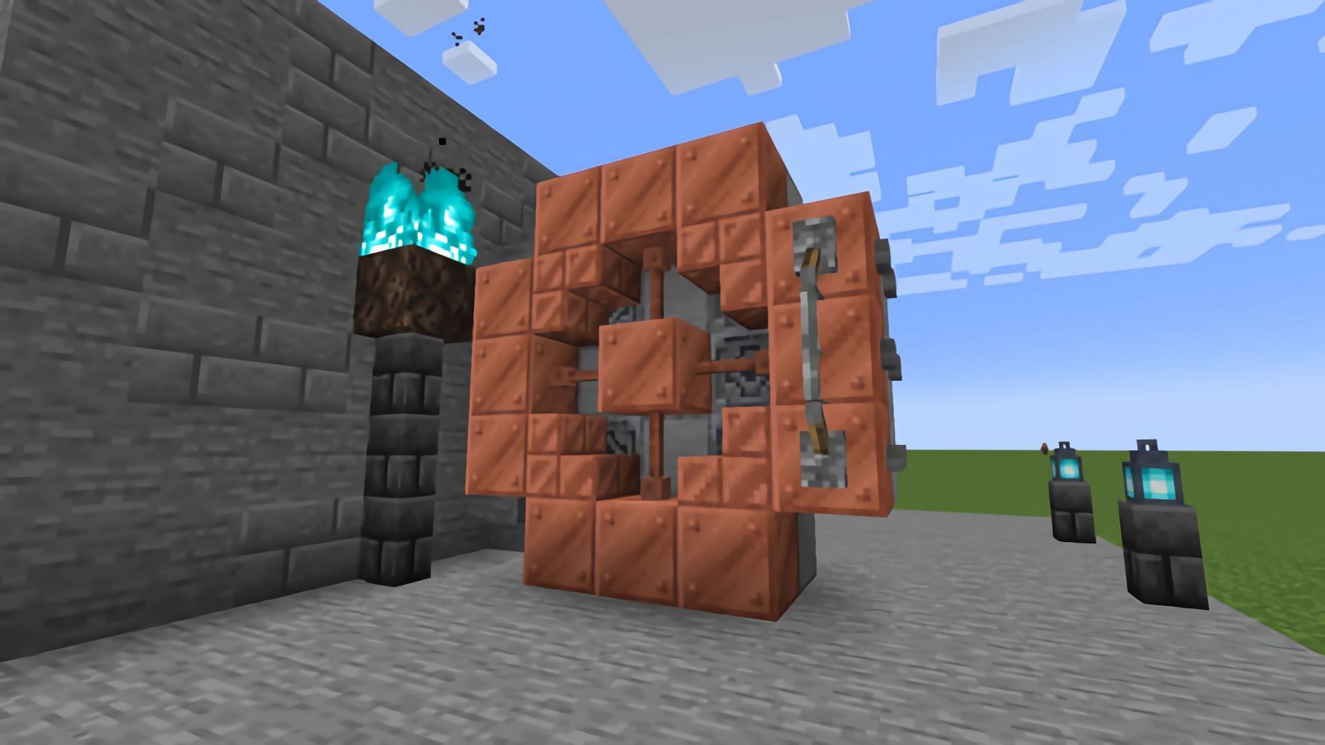 A copper vault door in Minecraft (Image via Minecraft)