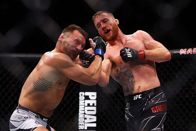 "Absolute bulls*it" - Justin Gaethje dismisses the significant strike statistics shown during his UFC 268 fight against Michael Chandler
