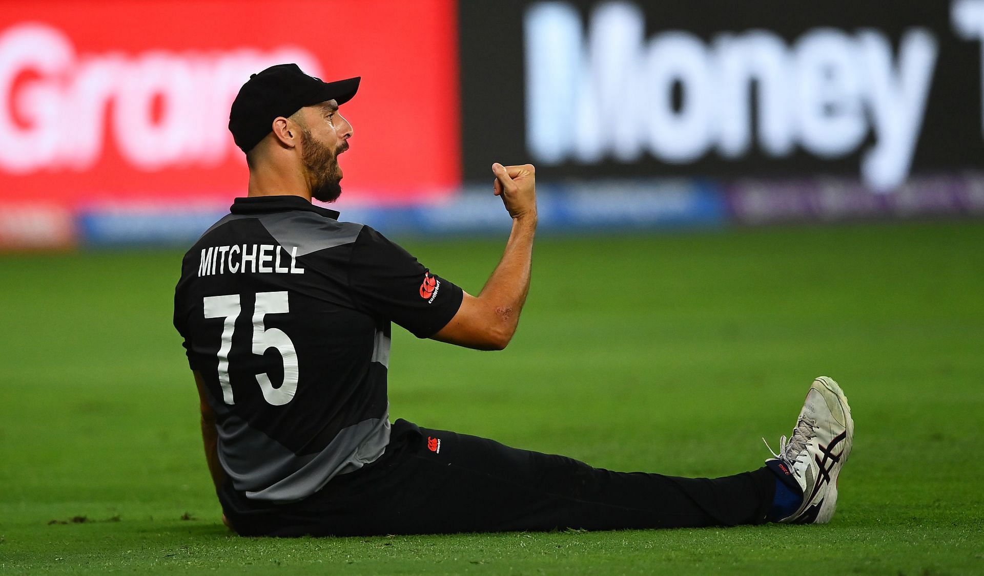 Daryl Mitchell surprised everyone with his batting performance in ICC T20 World Cup 2021