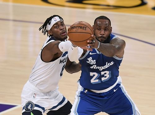 Jarred Vanderbilt of the Minnesota Timberwolves and LeBron James of the Los Angeles Lakers