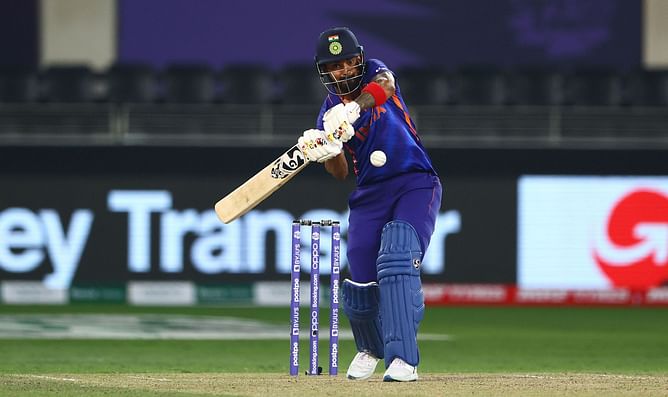 T20 World Cup 2021: “Look at the rate at which he has been scoring” - Sunil Gavaskar hails KL Rahul for T20 exploits