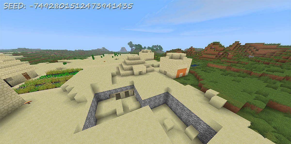 A desert village and a desert temple (Image via MinecraftXL)