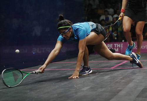 India's Joshna Chinappa in action. (PC: Getty Images)