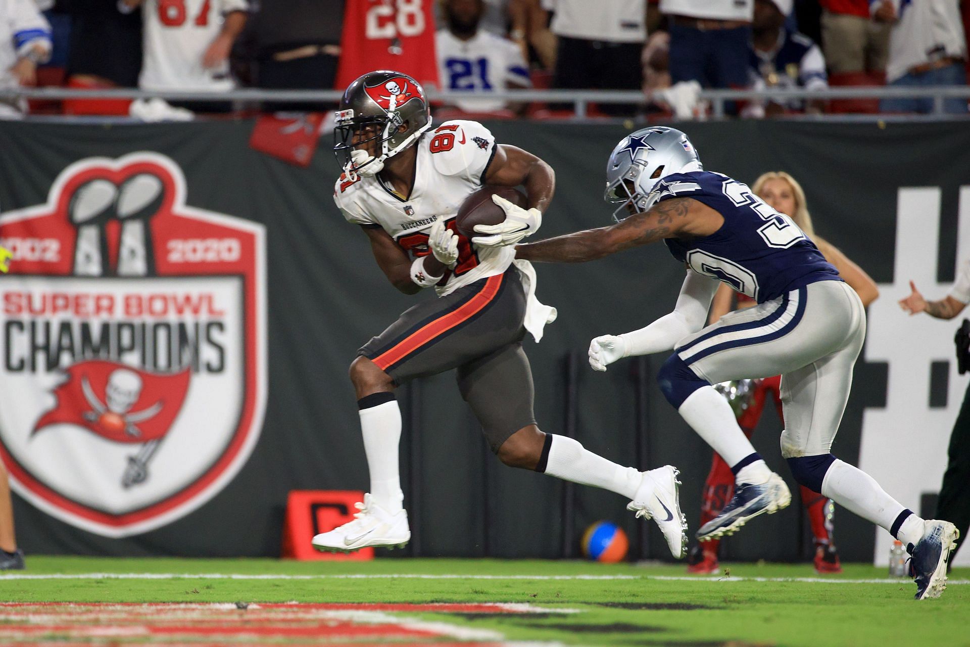 Dallas Cowboys vs. Tampa Bay Buccaneers