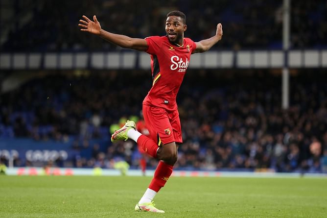 5 Premier League strikers with the best defensive output this season