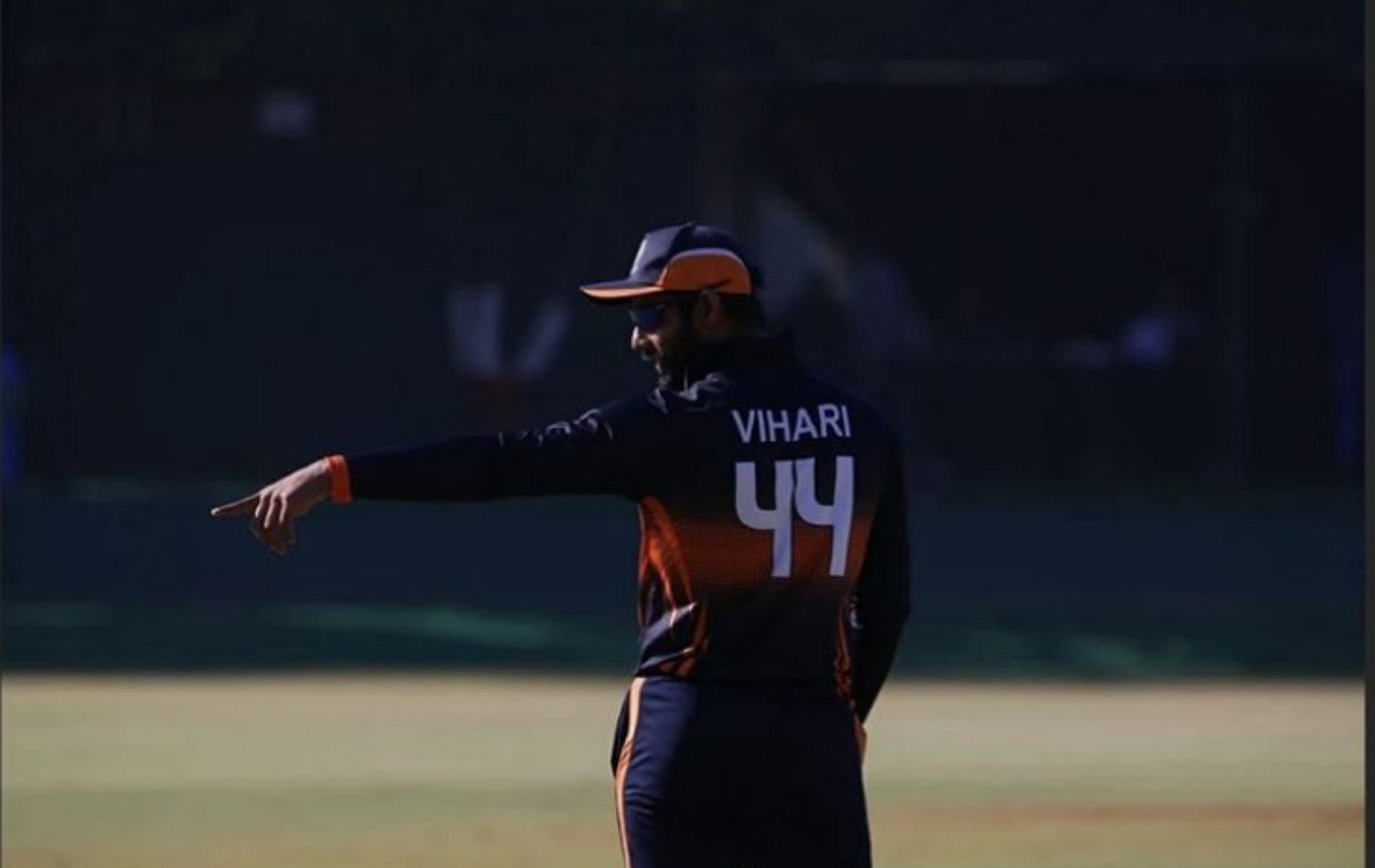 Syed Mushtaq Ali Trophy: Hanuma Vihari showed he is a handy bowler with his economical spell against Saurashtra.