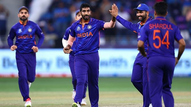 हरभजन सिंह ने टी20 वर्ल्ड कप में भारत की गेंदबाजी को निशाजनक बताते हुए दी प्रतिक्रिया