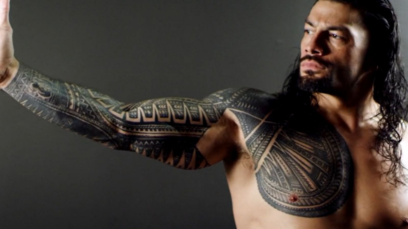 Roman Reigns Shows Off New Back Tattoo Video  SE Scoops  Wrestling  News Results  Interviews