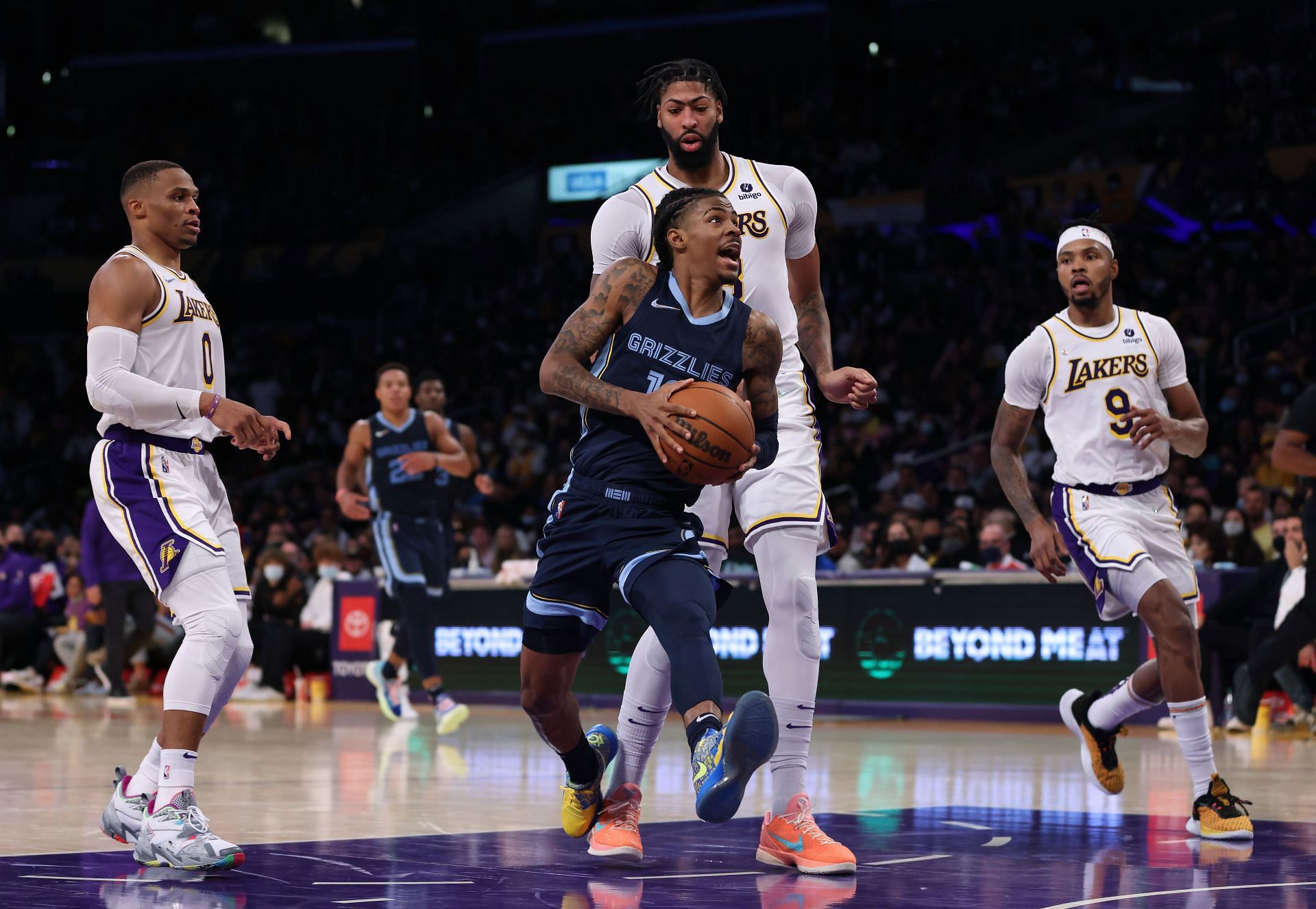 NBA 2021-22: Memphis Grizzlies v Los Angeles Lakers