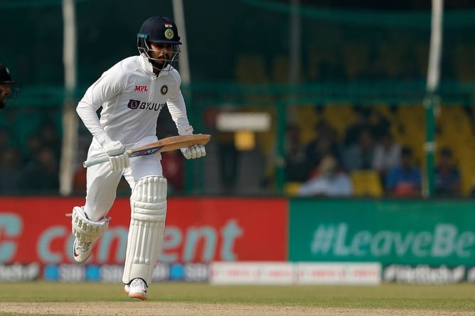 "Shreyas Iyer kept his balance and carried the same temperament from domestic cricket" - Pragyan Ojha praises debutant's display on Day 1 of 1st Test