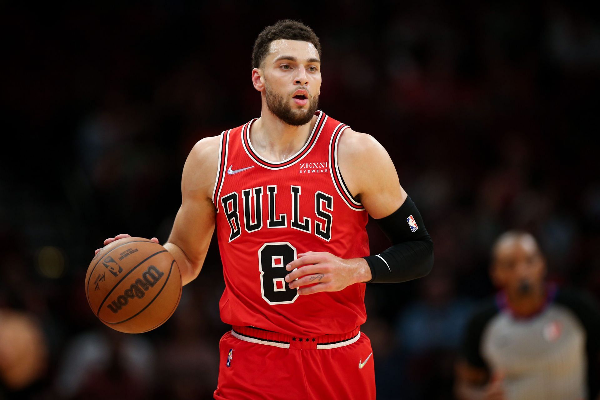 Zach LaVine brings the ball up in the Chicago Bulls vs Houston Rockets game.