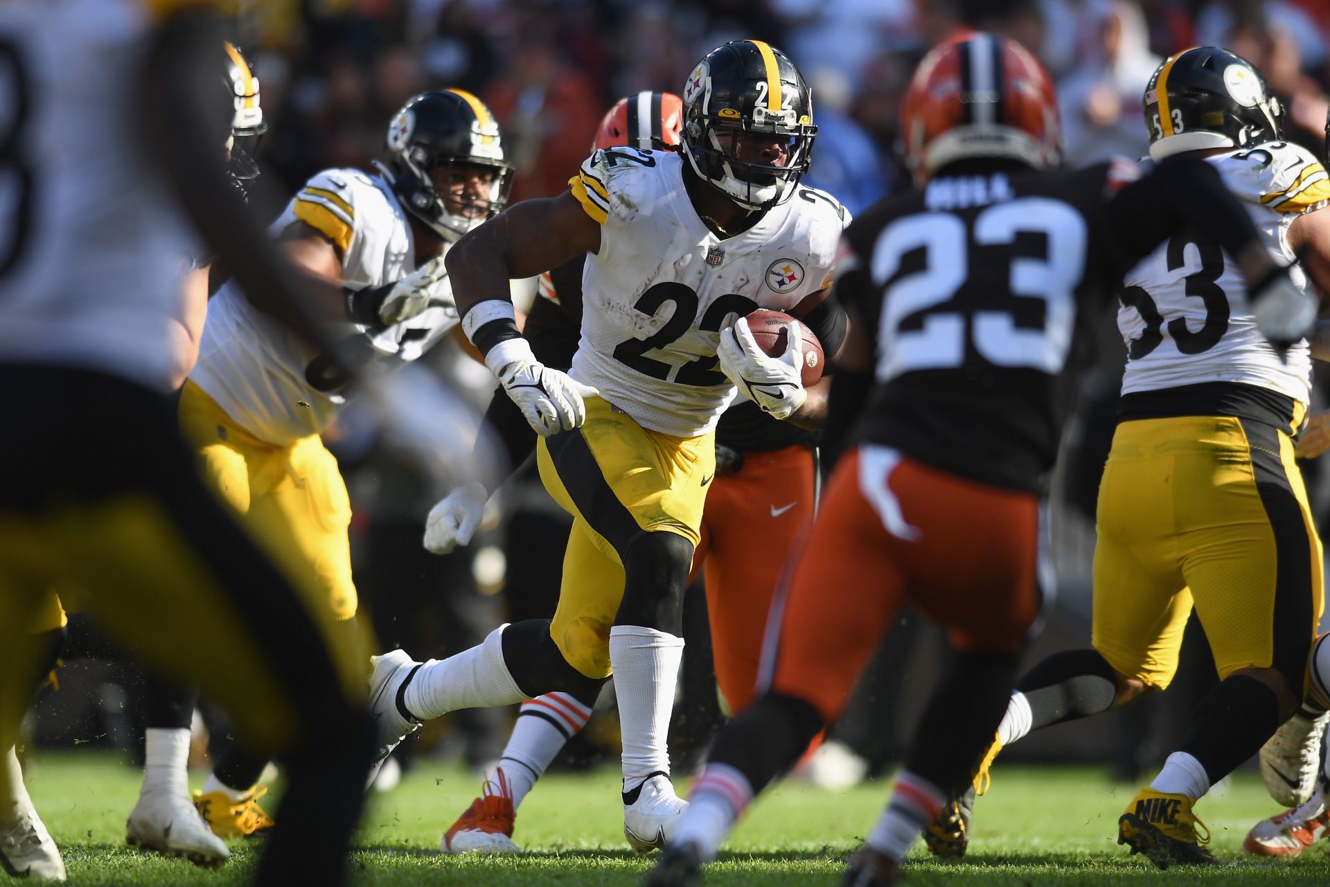 Pittsburgh Steelers vs. Cleveland Browns