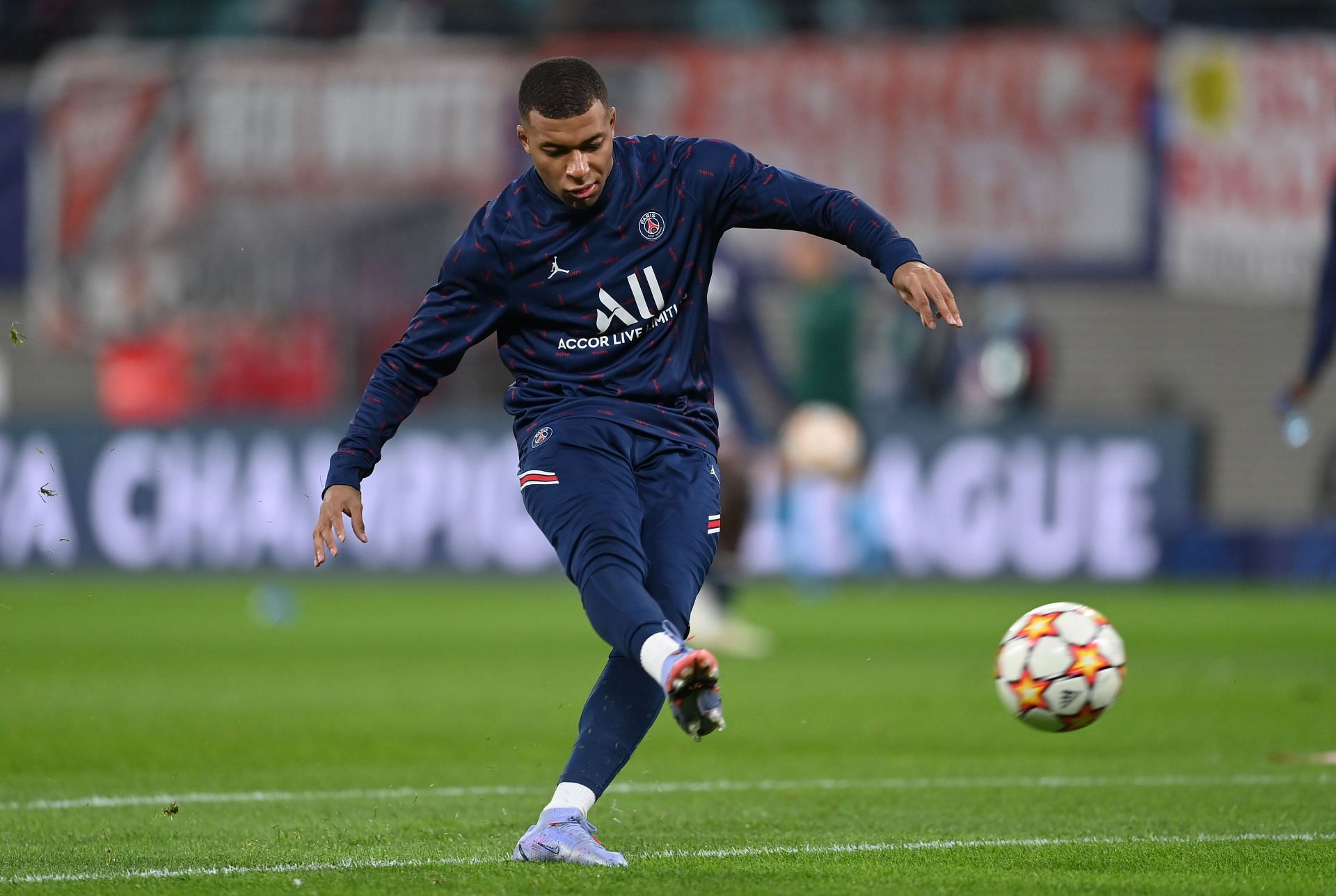 Kylian Mbappe has given his verdict on the performance of the PSG front line.