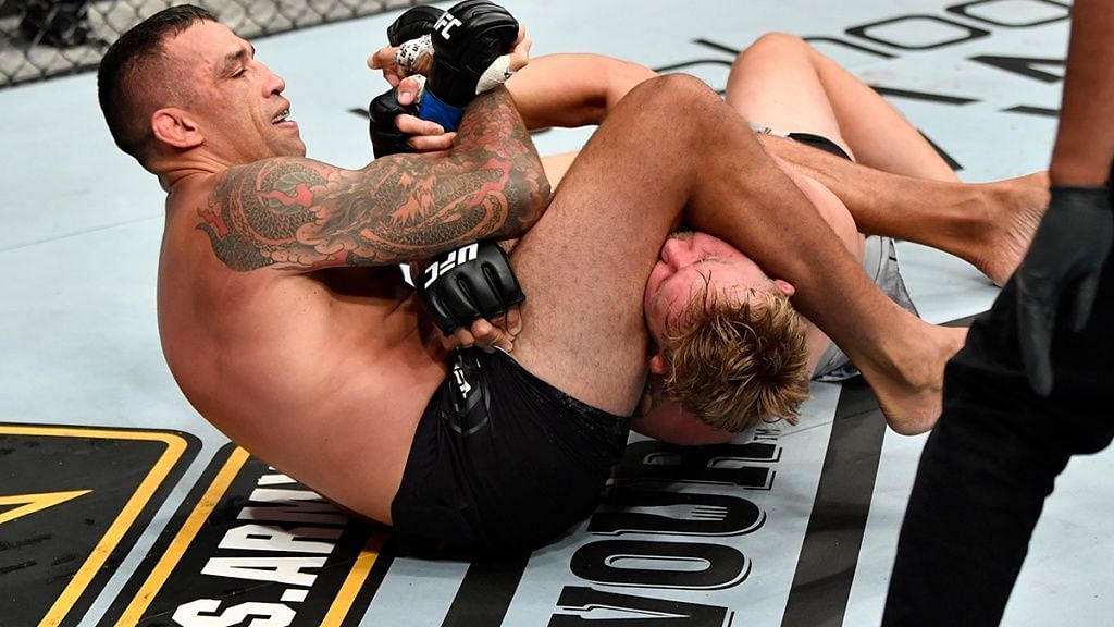 Alexander Gustafsson&rsquo;s return to the UFC was spoiled badly by Fabricio Werdum.