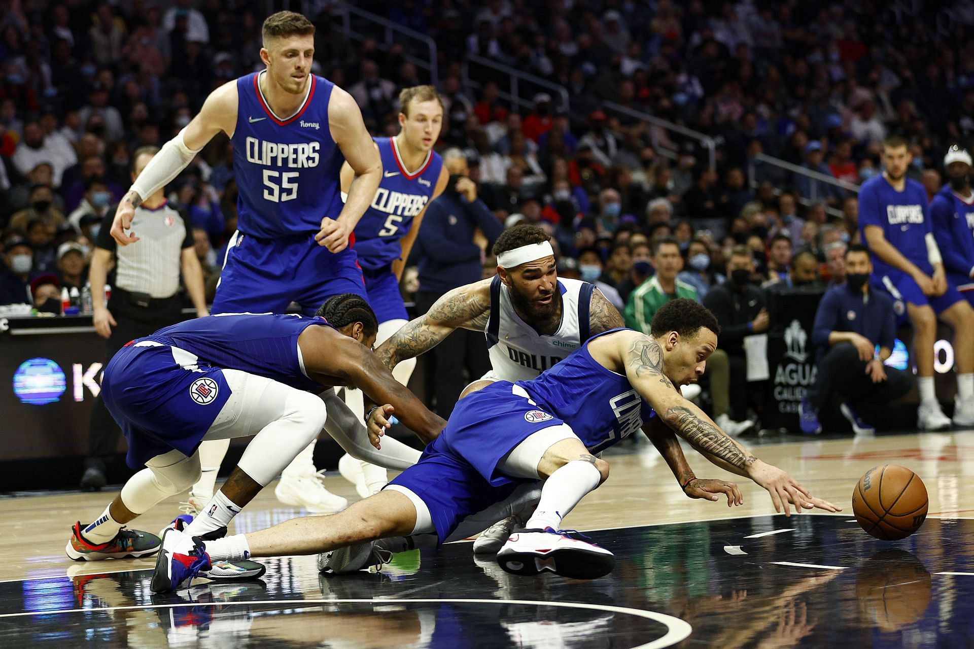 The LA Clippers recently split their two-game mini-series with the Dallas Mavericks