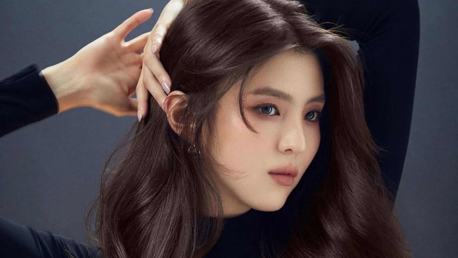 Han So Hee for Loreal Paris (Image via Instagram/@xeesoxee)