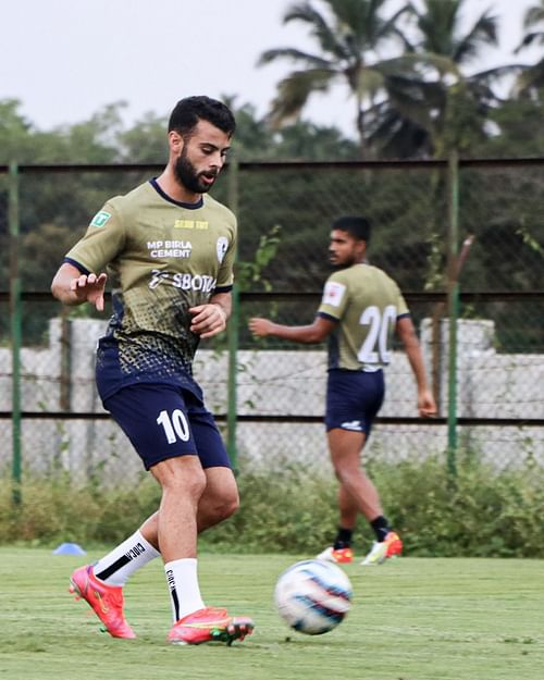 Hugo boumous' target='_blank' rel='noopener noreferrer'>Boumous</a> in one of ATK Mohun Bagan's recent training sessions. Image: ATKMB