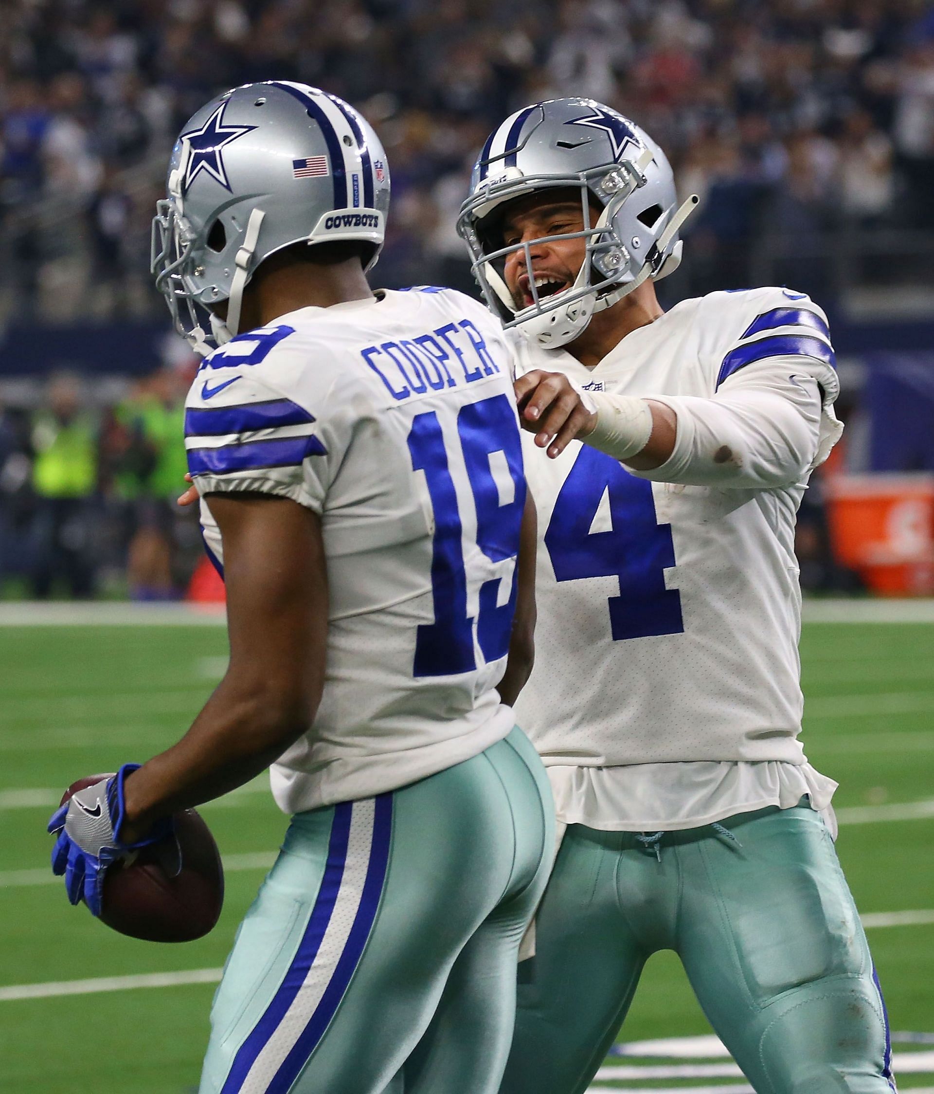 What Is the Dallas Cowboys' Thanksgiving Record? Holiday Wins