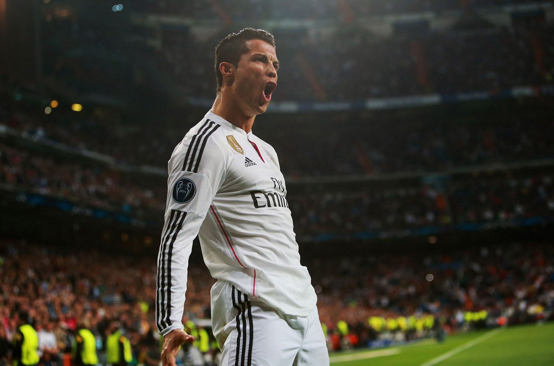 Cristiano Ronaldo caught in the act as he belts out his iconic 