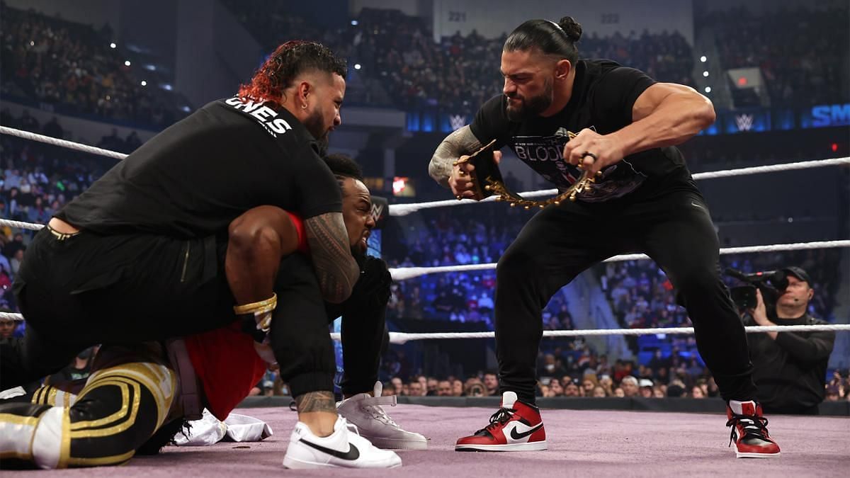 Roman Reigns destroyed King Woods&#039; crown on SmackDown