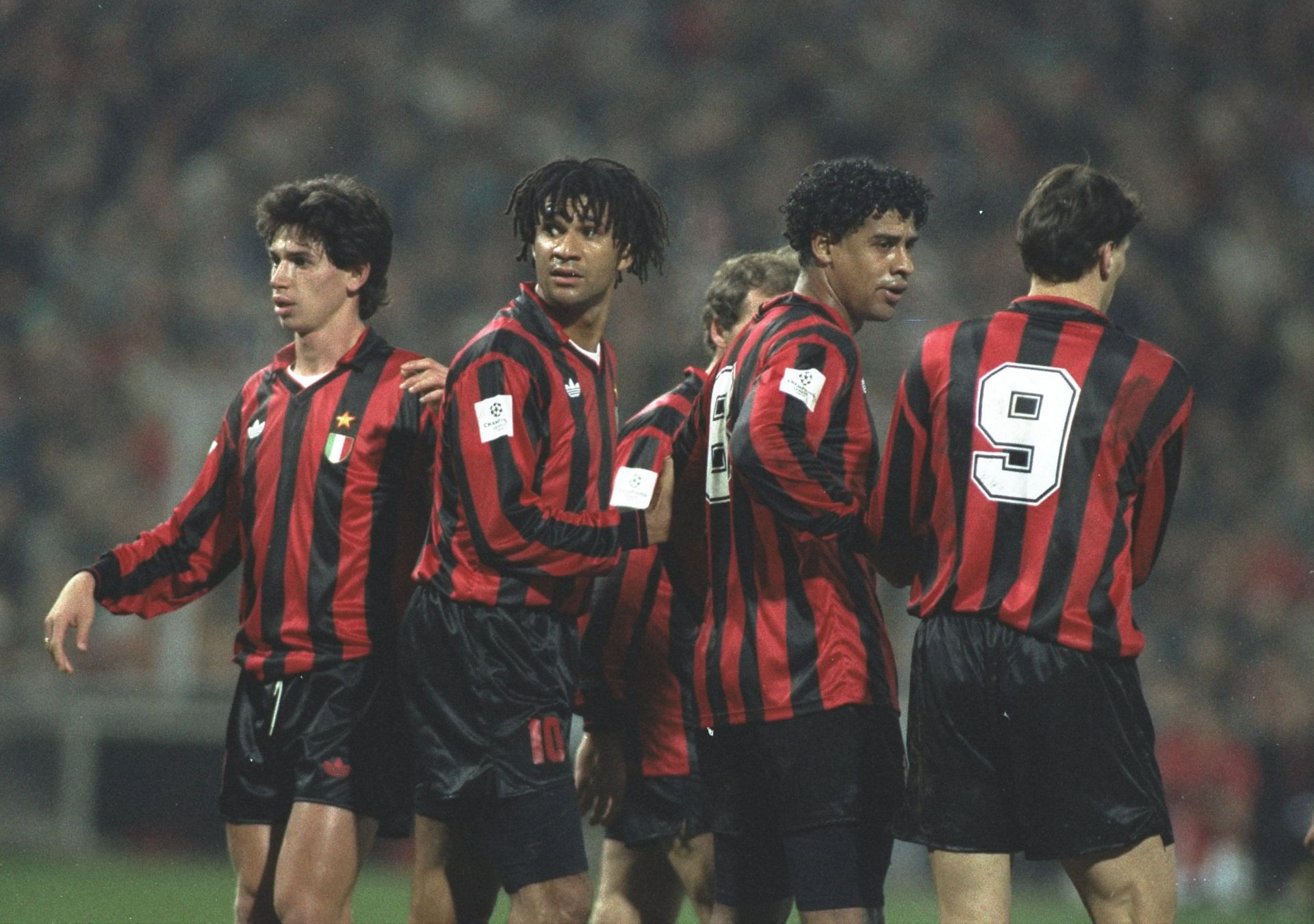 AC Milan Players forming a wall