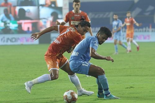 Mumbai City FC against FC Goa in the Indian Super League (Image courtesy: Indian Super League)