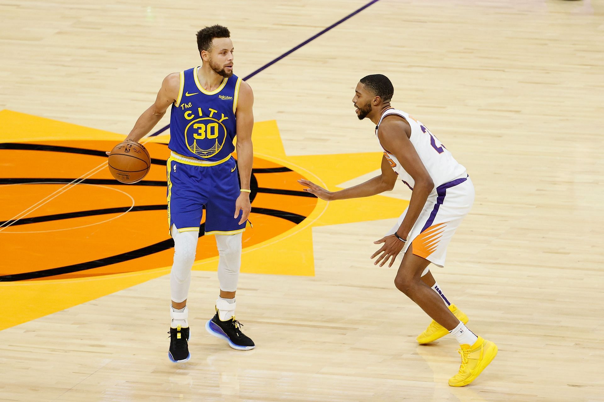 Golden State Warriors v Phoenix Suns