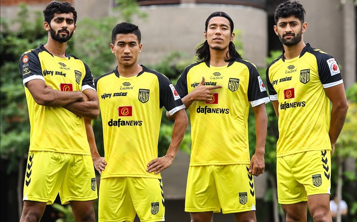 Hyderabad FC players pose with their jerseys (Image courtesy: Hyderabad FC)