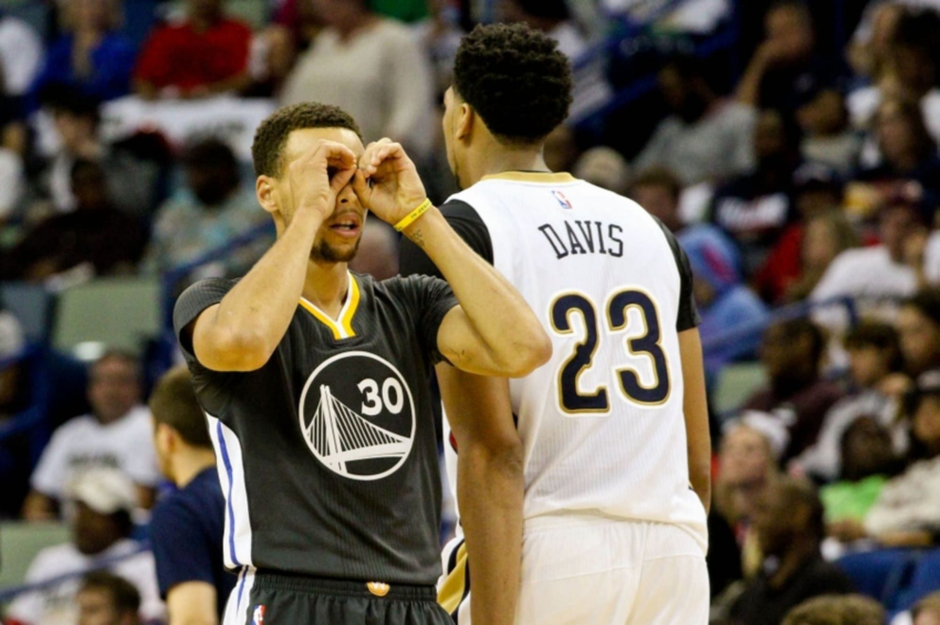Stephen Curry scored 53 points against the New Orleans Pelicans in 2015