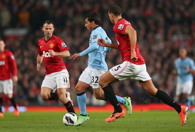 Top 5 Manchester United players who moved directly to a rival Premier League club
