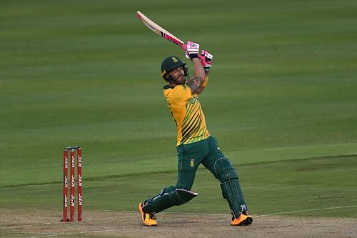 The former South African skipper Faf du Plessis' wicket will be a key scalp for Delhi Bulls