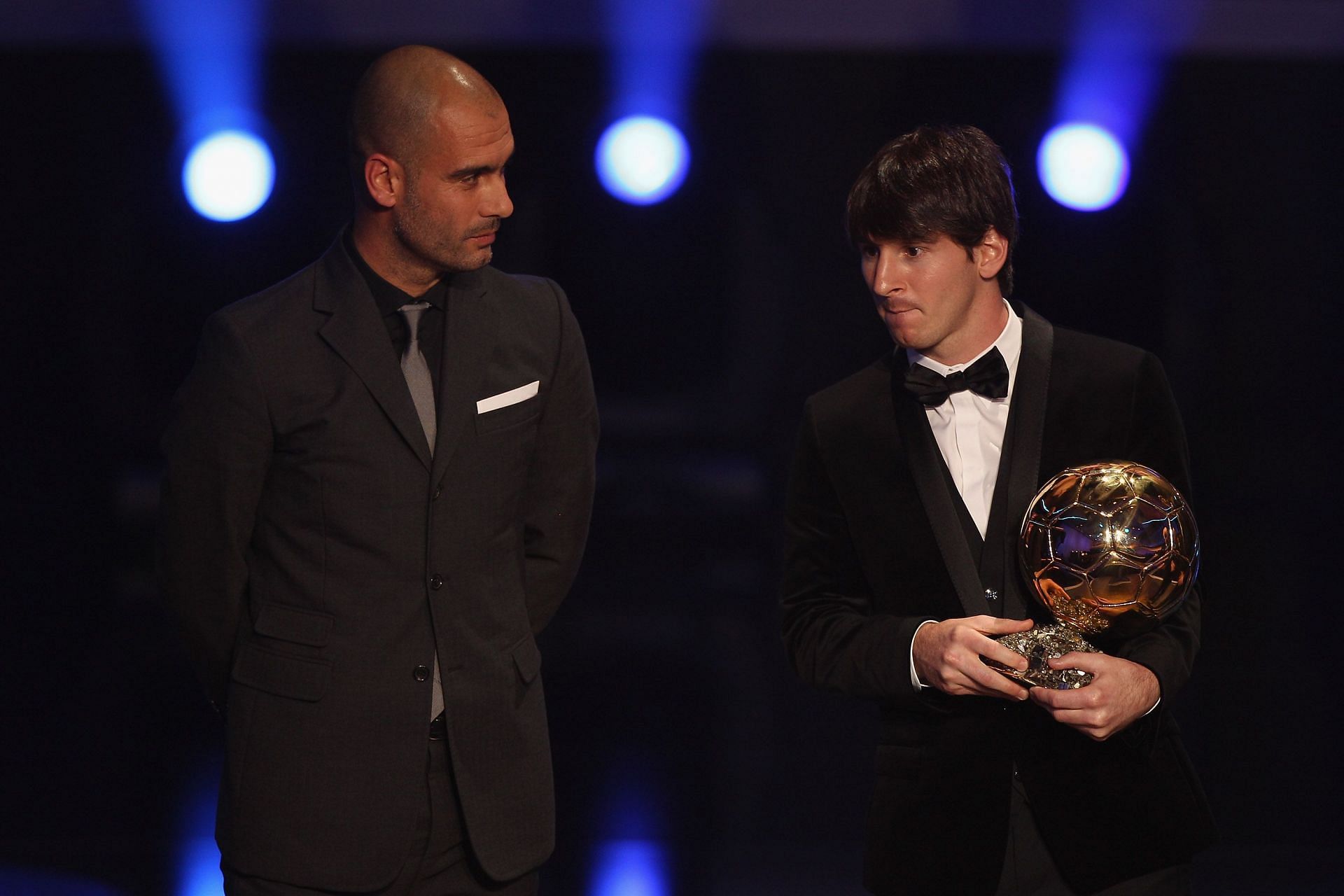 Pep Guardiola presented the award to Messi at the Ballon d&#039;Or Gala in 2010.