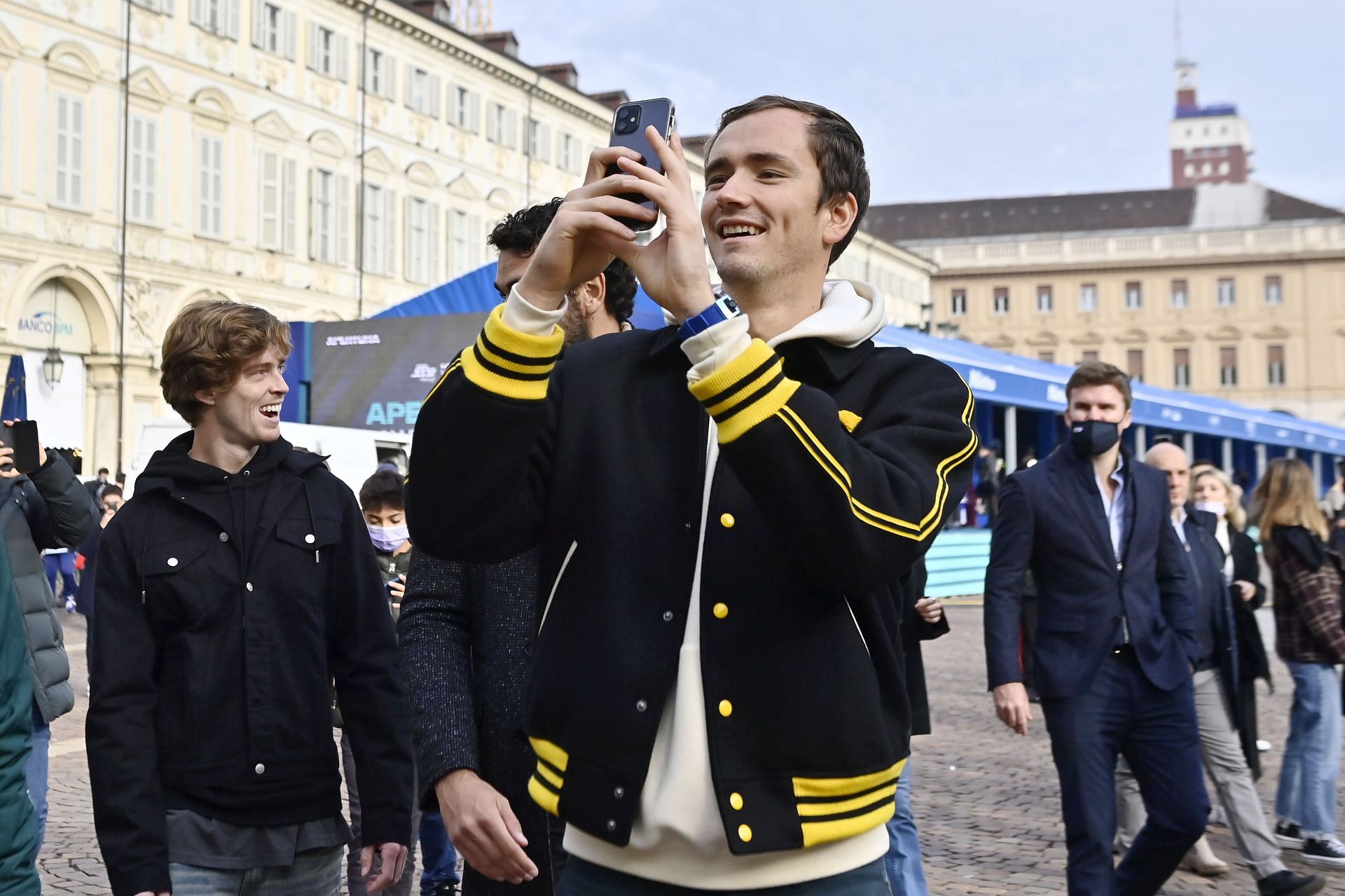 Daniil Medvedev enjoying himself in Turin
