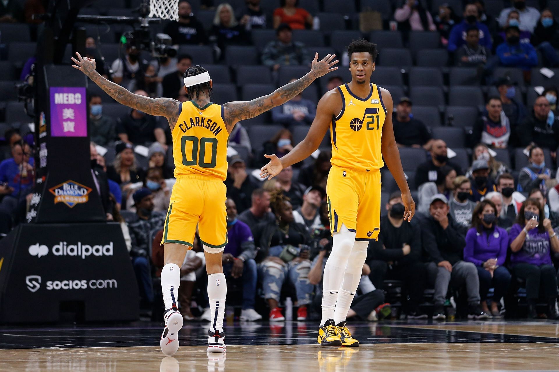 NBA Playoffs, Grizzlies-Jazz: Utah makes bold statement with dominant  offense while dispatching Memphis 