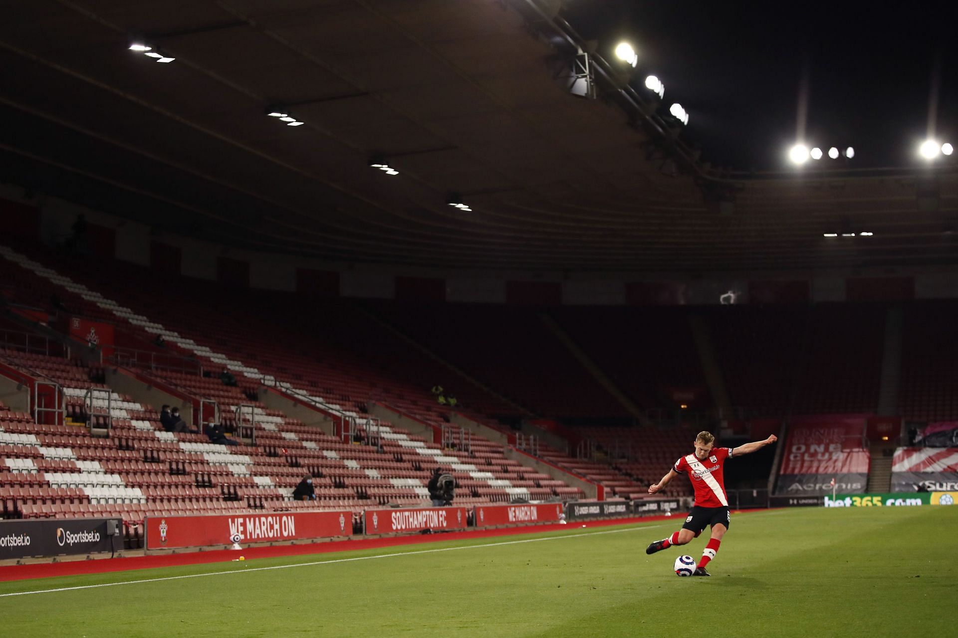 Southampton vs Crystal Palace - Premier League